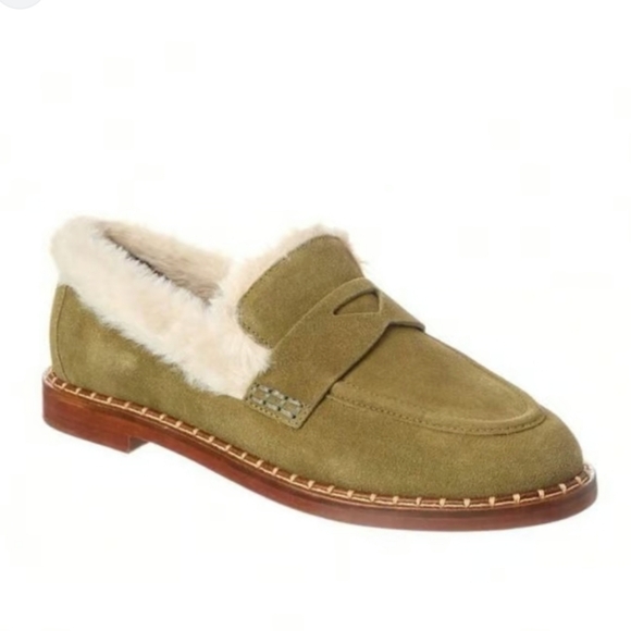 SCHUTZ Shoes - NWT Schutz Christie Furry Cow Suede Flats Green Loafer Slip On Shoe 9.5